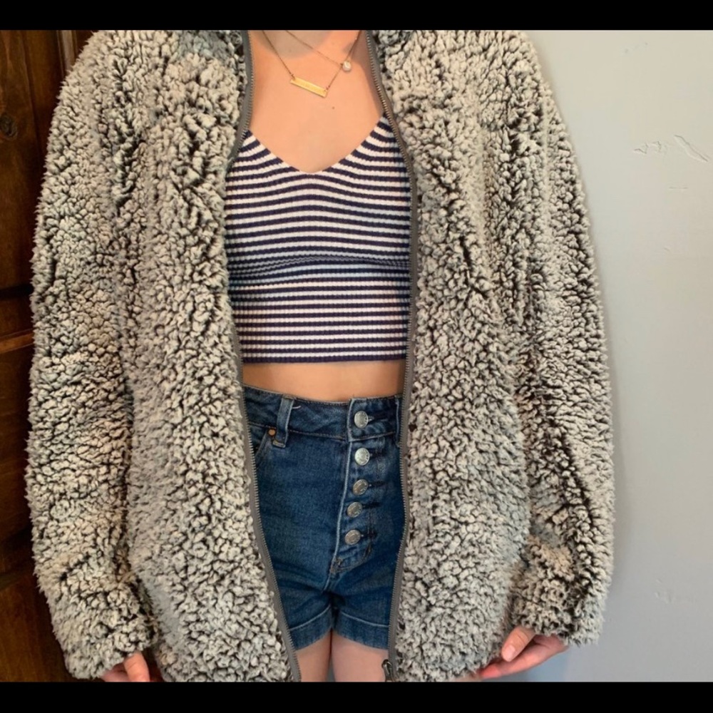 Grey fuzzy Sherpa